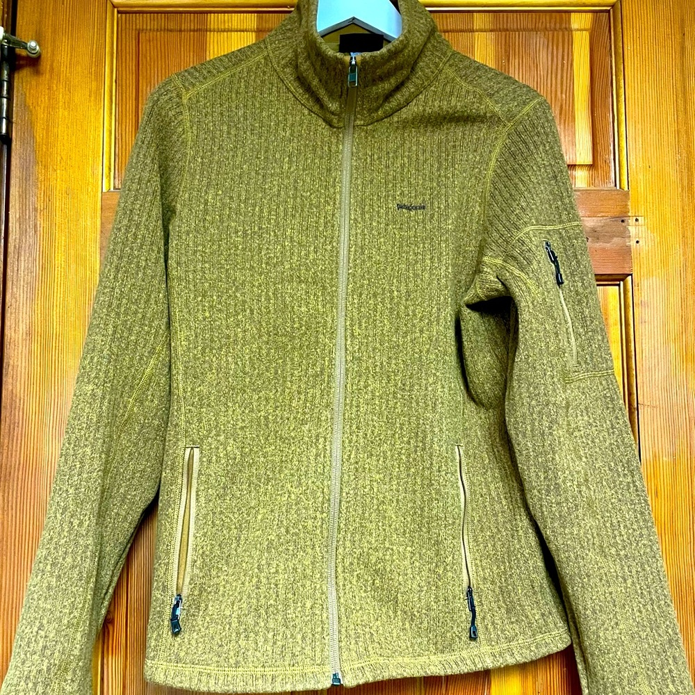 *SOLD* Patagonia Better Sweater Cables Jacket